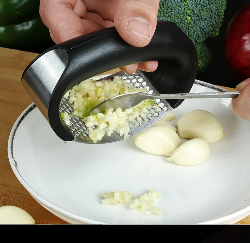 Stainless Steel Garlic Press Crusher Manual Garlic Mincer Chopping Garlic Tool Fruit Vegetable Tools Kitchen Gadget Accessories